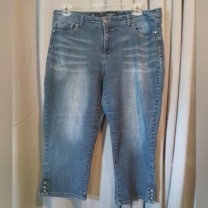 Nine West embroidered capris